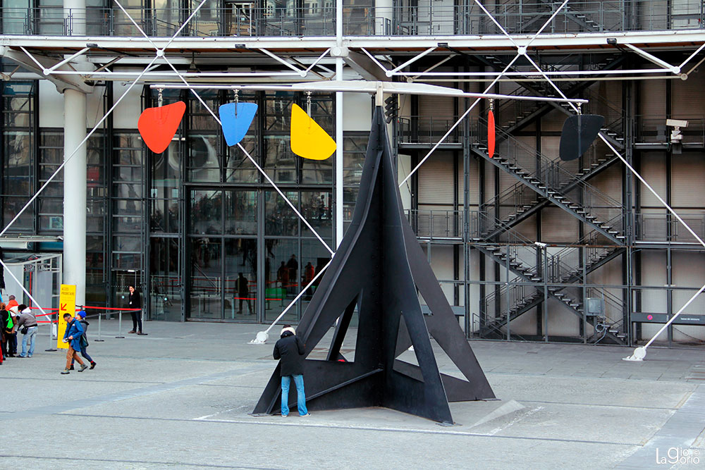 Horizontal · Alexander Calder · Centre Pompidou · Paris
